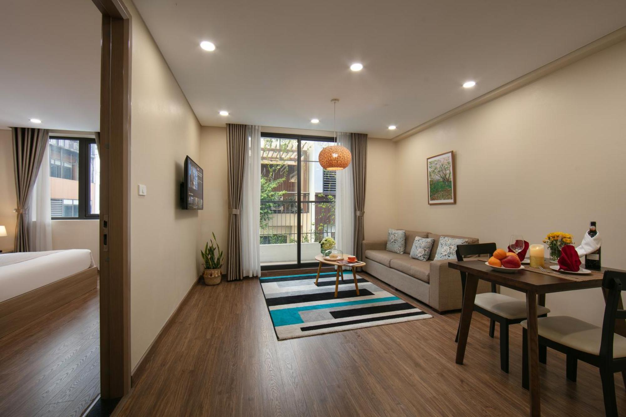 Hb Serviced Apartment - Lac Long Quan Ханой Екстериор снимка