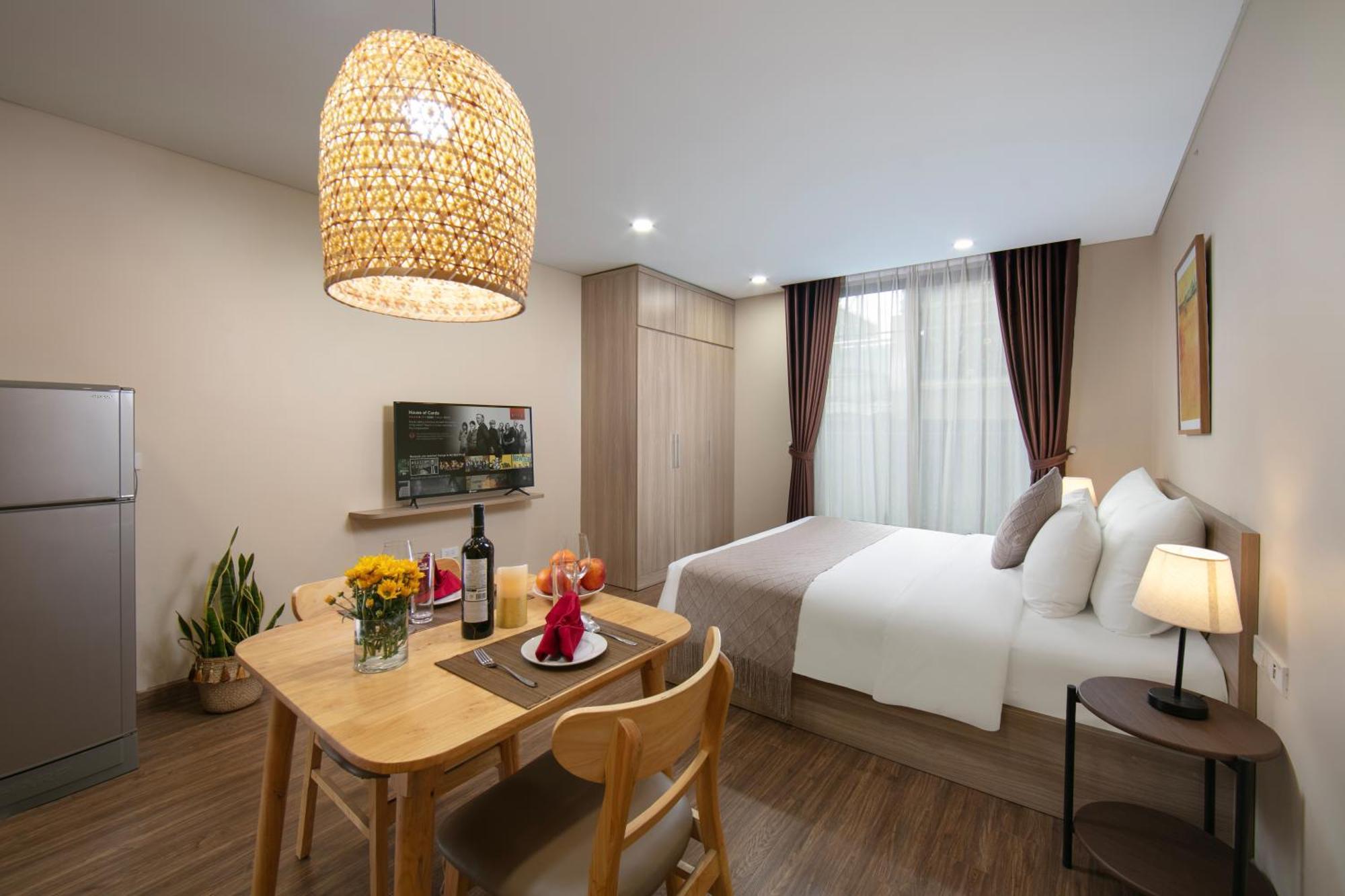 Hb Serviced Apartment - Lac Long Quan Ханой Екстериор снимка