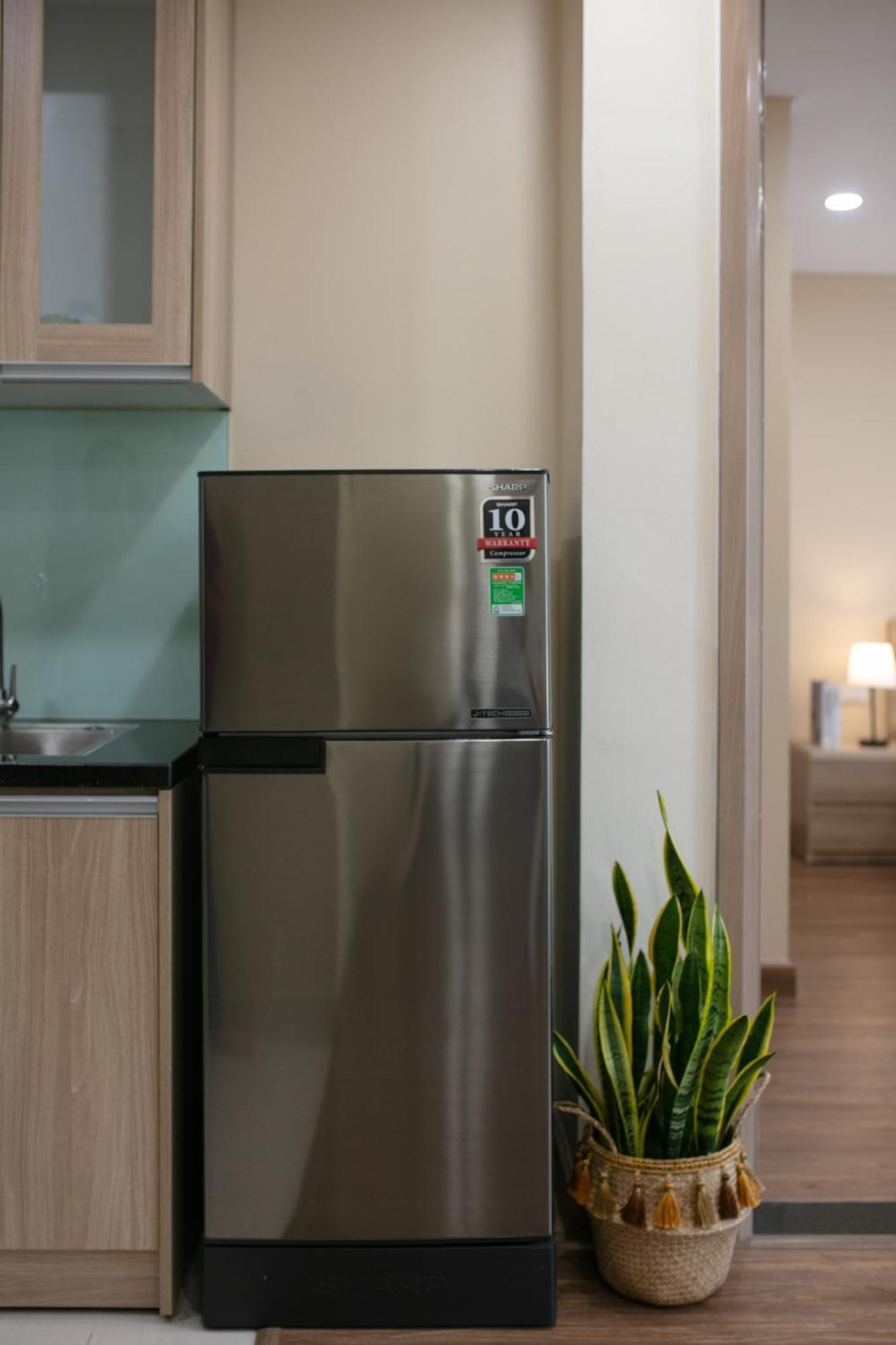 Hb Serviced Apartment - Lac Long Quan Ханой Екстериор снимка